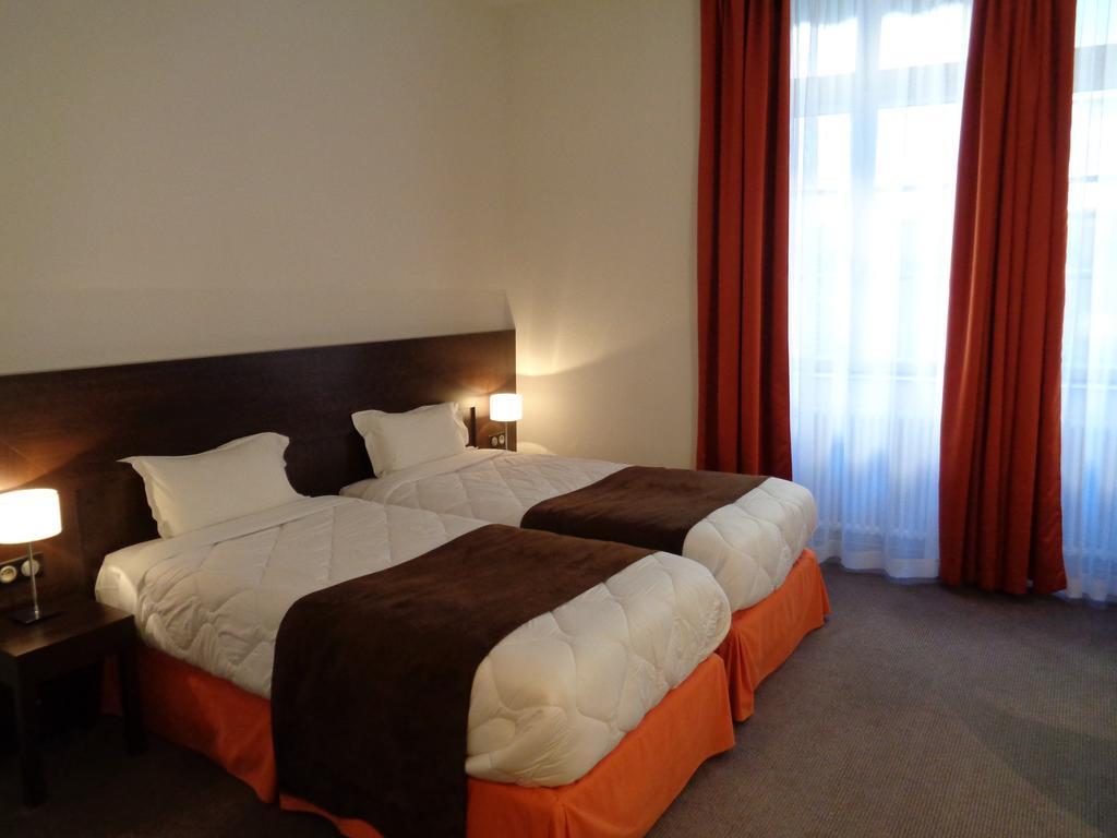 Hotel De Montaulbain Verdun-sur-Meuse Luaran gambar